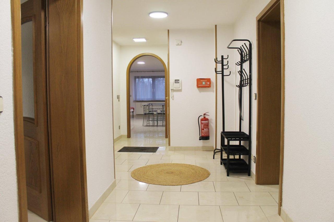 Spacious Apartment In Industrial Area Людвігсбург Екстер'єр фото