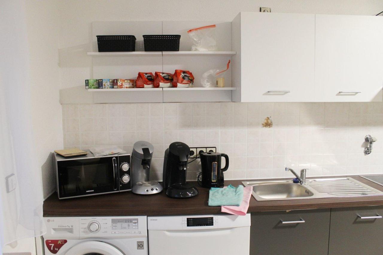 Spacious Apartment In Industrial Area Людвігсбург Екстер'єр фото